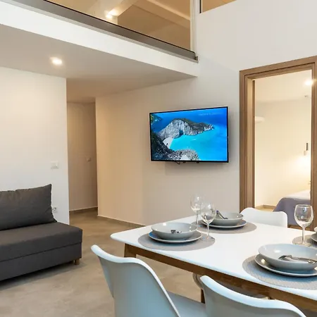 Aquamarine Holiday home