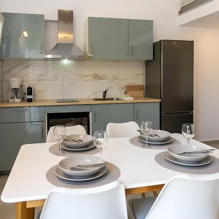 Aquamarine Holiday home